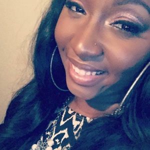 Meet your Posher, Jacinta